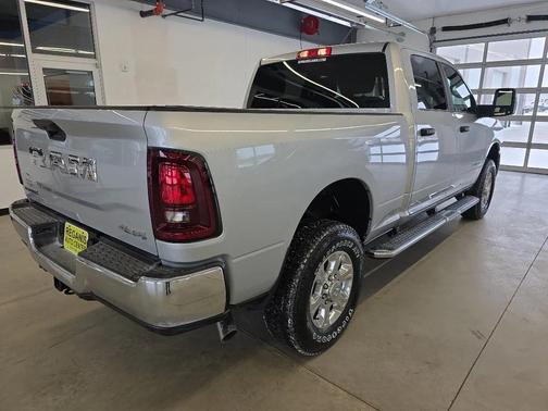 2026 RAM 2500 Big Horn Crew Cab 4x4 6'4' Box