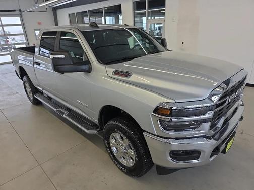 2026 RAM 2500 Big Horn Crew Cab 4x4 6'4' Box