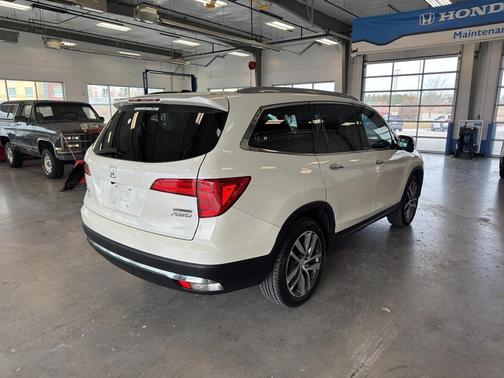 2017 Honda Pilot Touring