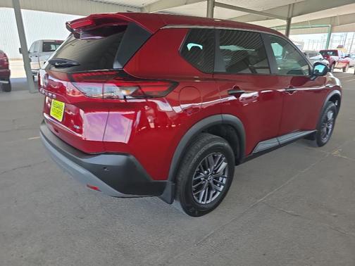 2023 Nissan Rogue S