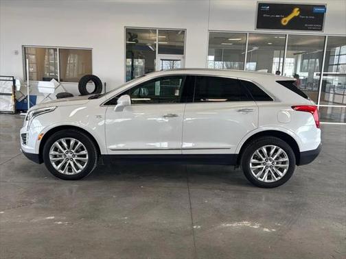 2017 Cadillac XT5 Platinum