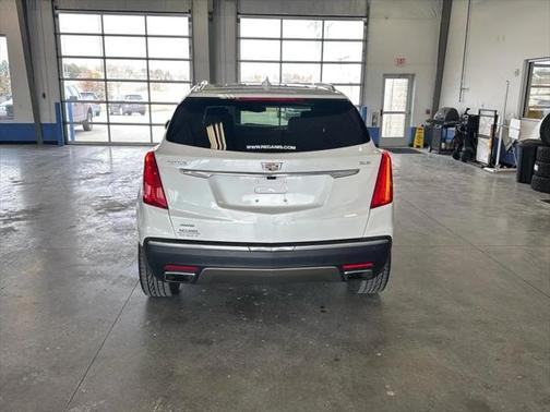 2017 Cadillac XT5 Platinum