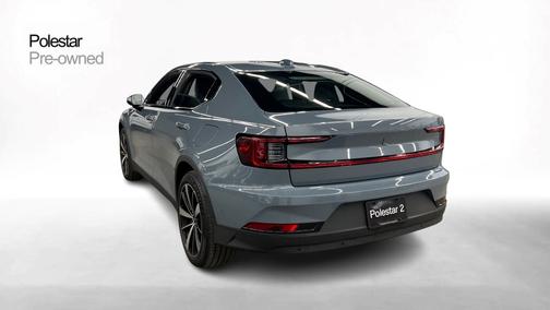 2022 Polestar 2 Long range Dual motor - AWD - Plus,Pilot