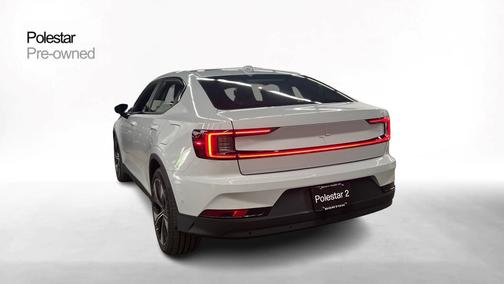 2023 Polestar 2 Long range Dual motor - AWD - Plus,Pilot