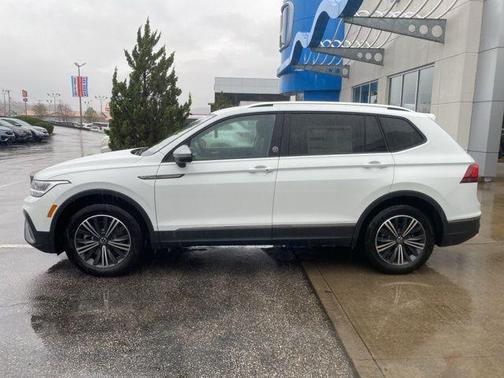2024 Volkswagen Tiguan 2.0T Wolfsburg Edition