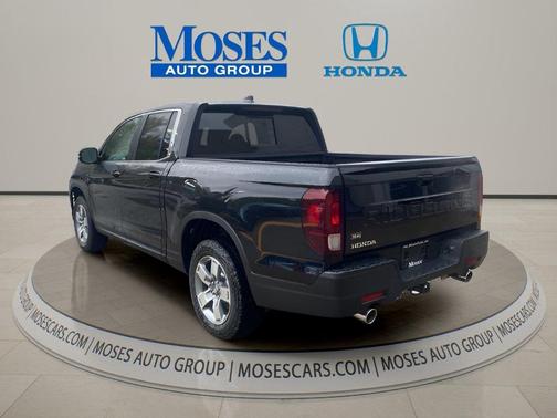 Crystal Black Pearl 2026 Honda Ridgeline RTL