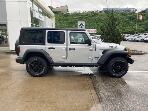 2022 Jeep Wrangler Unlimited Sport