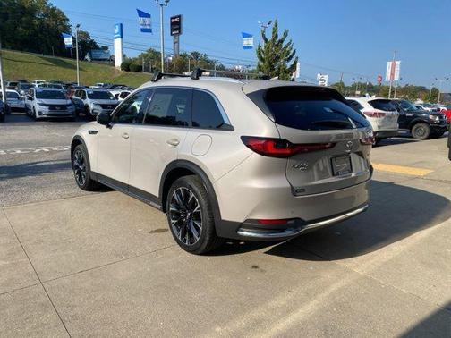 2024 Mazda CX-90 PHEV Premium Plus