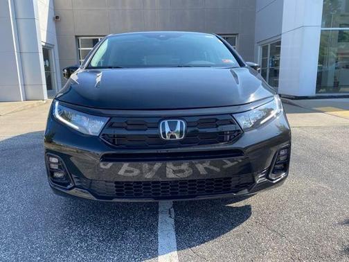 Crystal Black Pearl 2025 Honda Odyssey Elite