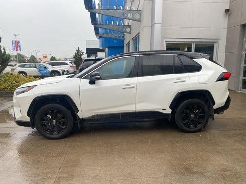 2022 Toyota RAV4 Hybrid XSE