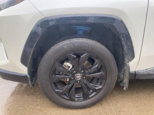 2022 Toyota RAV4 Hybrid XSE