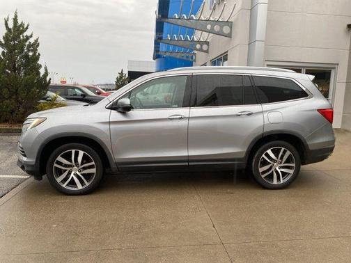 2018 Honda Pilot Touring