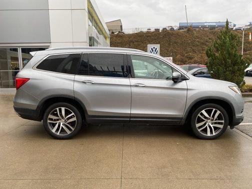 2018 Honda Pilot Touring