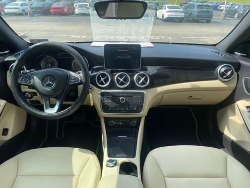 2015 Mercedes-Benz CLA-Class 250