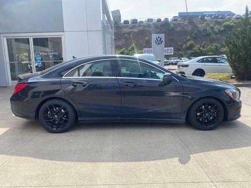 2015 Mercedes-Benz CLA-Class 250