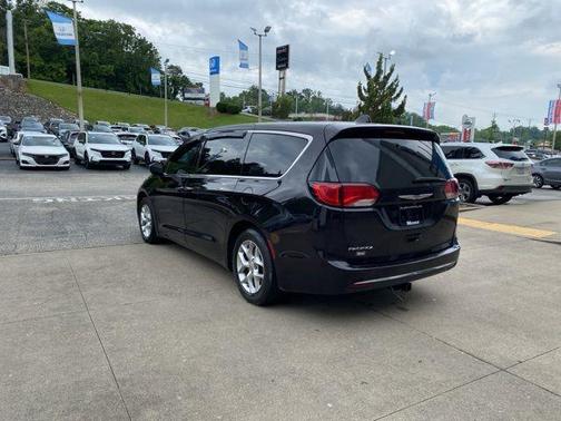2019 Chrysler Pacifica Touring Plus