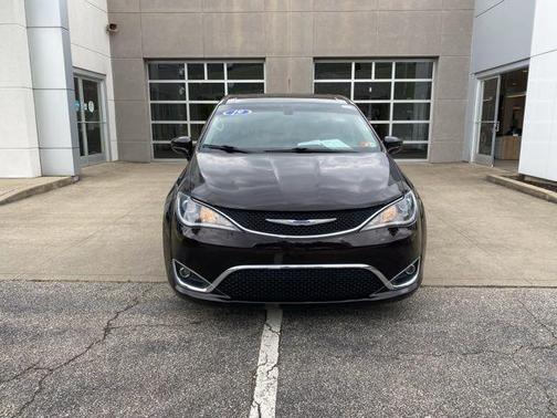 2019 Chrysler Pacifica Touring Plus