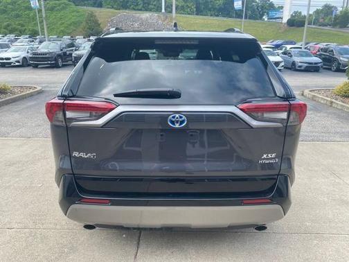 2024 Toyota RAV4 Hybrid XSE