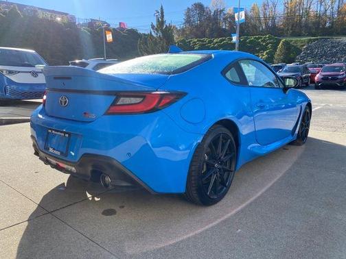 2023 Toyota GR86 Premium