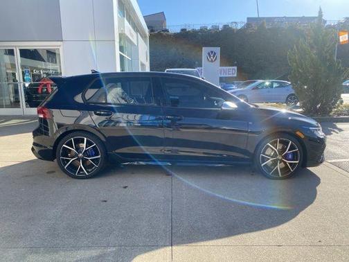 2024 Volkswagen Golf R 2.0T