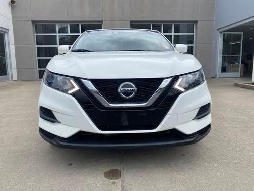 2022 Nissan Rogue Sport S
