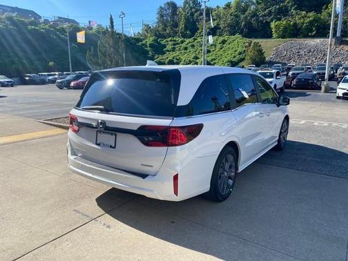 2025 Honda Odyssey Touring