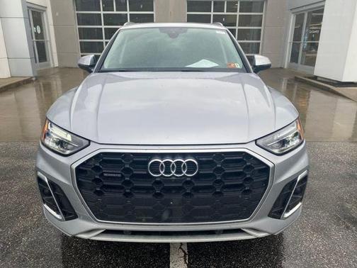 2023 Audi Q5 45 S line quattro Premium