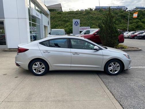 2019 Hyundai ELANTRA Value Edition