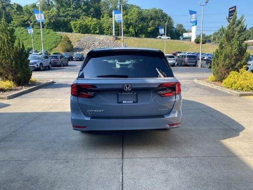 2024 Honda Odyssey Sport