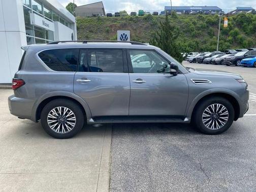 2023 Nissan Armada SL