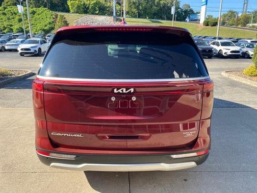 2022 Kia Carnival LXS