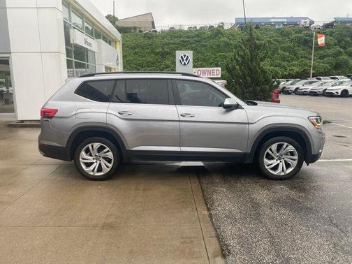 2022 Volkswagen Atlas 2.0T SE w/Technology