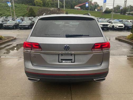 2022 Volkswagen Atlas 2.0T SE w/Technology