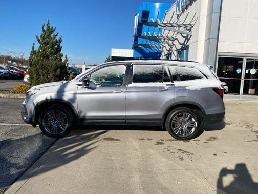 2022 Honda Pilot Sport