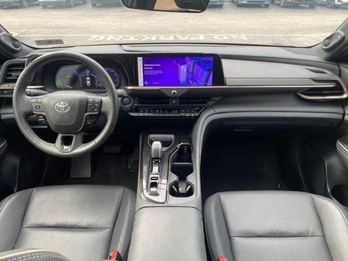 2024 Toyota Crown Limited