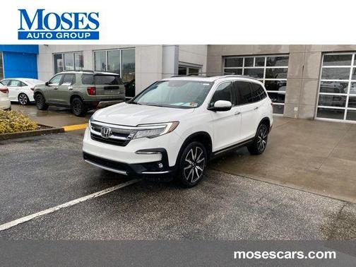 2022 Honda Pilot Touring 7-Passenger