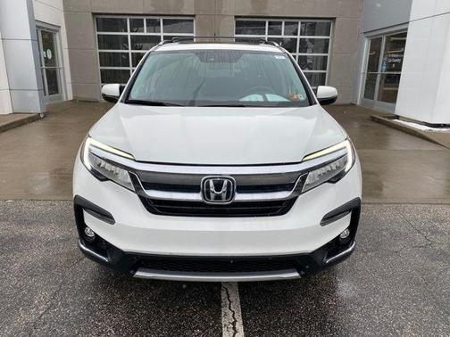 2022 Honda Pilot Touring 7-Passenger