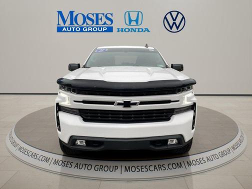 Summit White 2021 Chevrolet Silverado 1500 RST