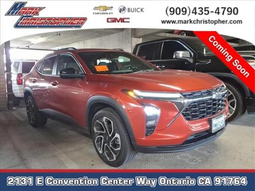 Cayenne Orange Metallic 2024 Chevrolet Trax 2RS