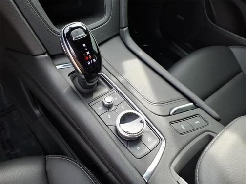 2023 Cadillac XT5 Luxury