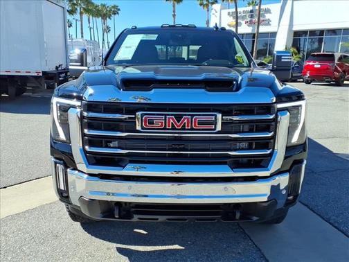 2026 GMC Sierra 2500 SLT