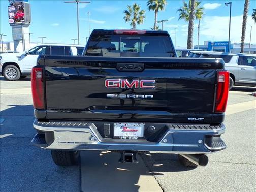 2026 GMC Sierra 2500 SLT