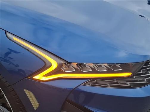 Sapphire Blue 2023 Kia K5 GT