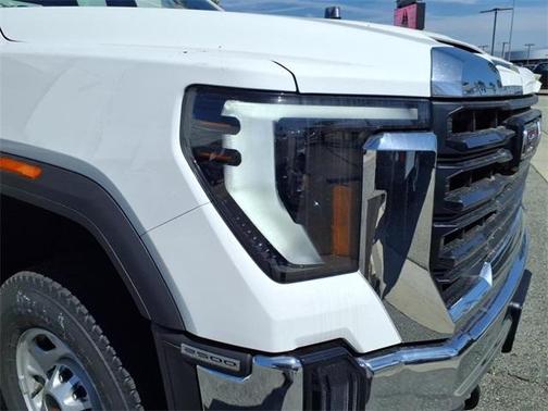 2025 GMC Sierra 2500 Pro