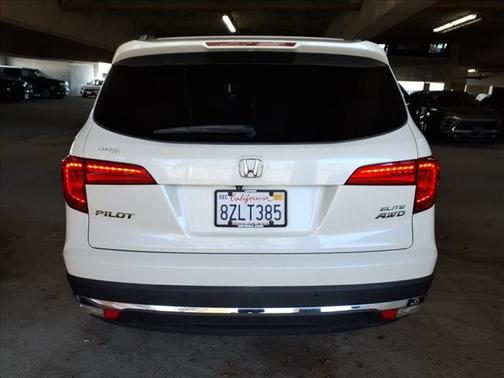 2018 Honda Pilot Elite
