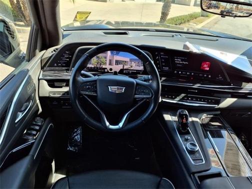 2023 Cadillac Escalade Sport