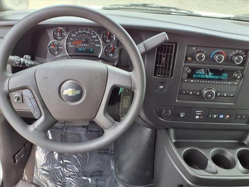 2024 Chevrolet Express 3500 LT