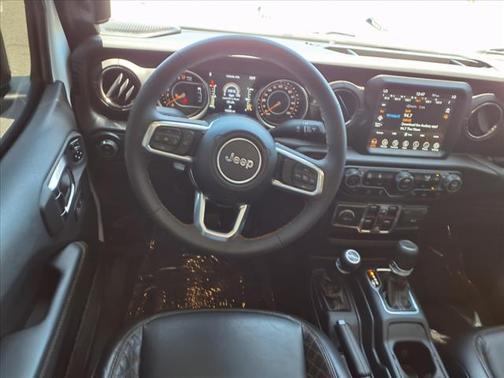 2023 Jeep Gladiator Overland