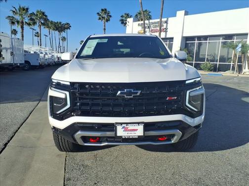 2025 Chevrolet Suburban Z71