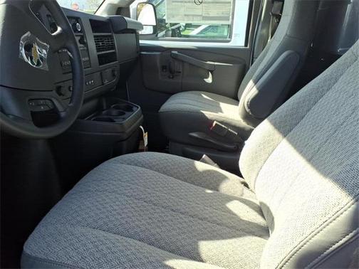 2025 Chevrolet Express 2500 Work Van